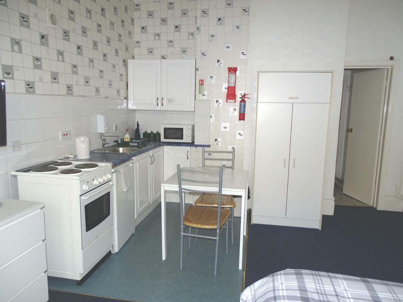 Beeton Villas Holiday Apartments Blackpool Zewnętrze zdjęcie